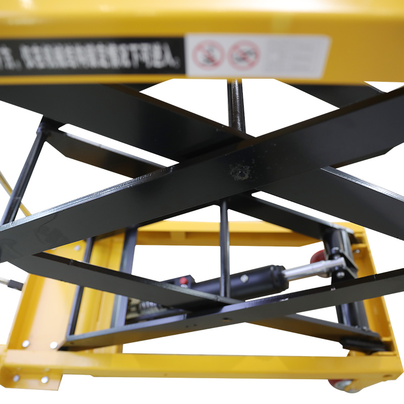 Carrello per utensili idraulici di bt